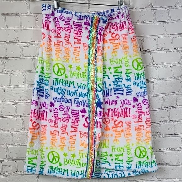 Justice Girls XS/S Plush Fleece Rainbow Peace Spa Bath & Body Velcro Towel Wrap - Picture 1 of 7